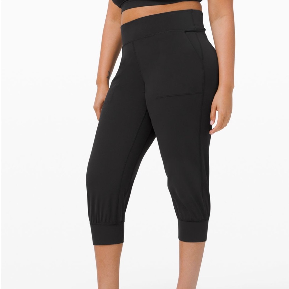 Lululemon Align Crop Joggers